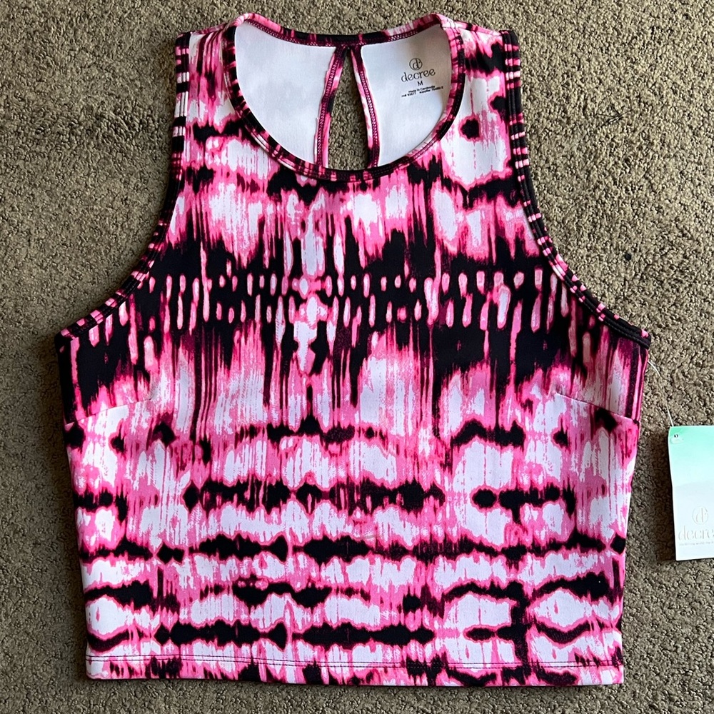 Cute crop top NWT